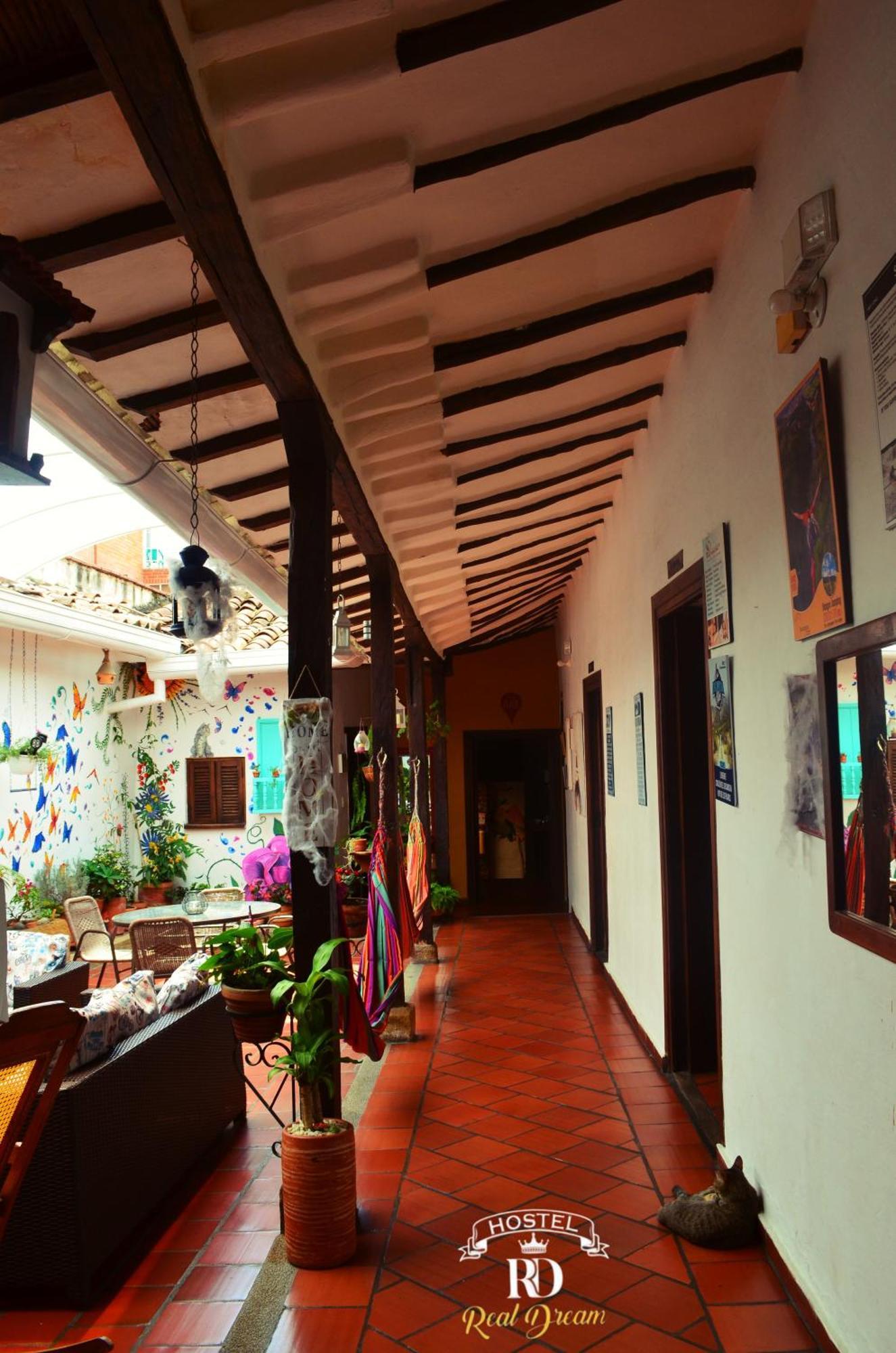 Real Dream Hostel San Gil Esterno foto