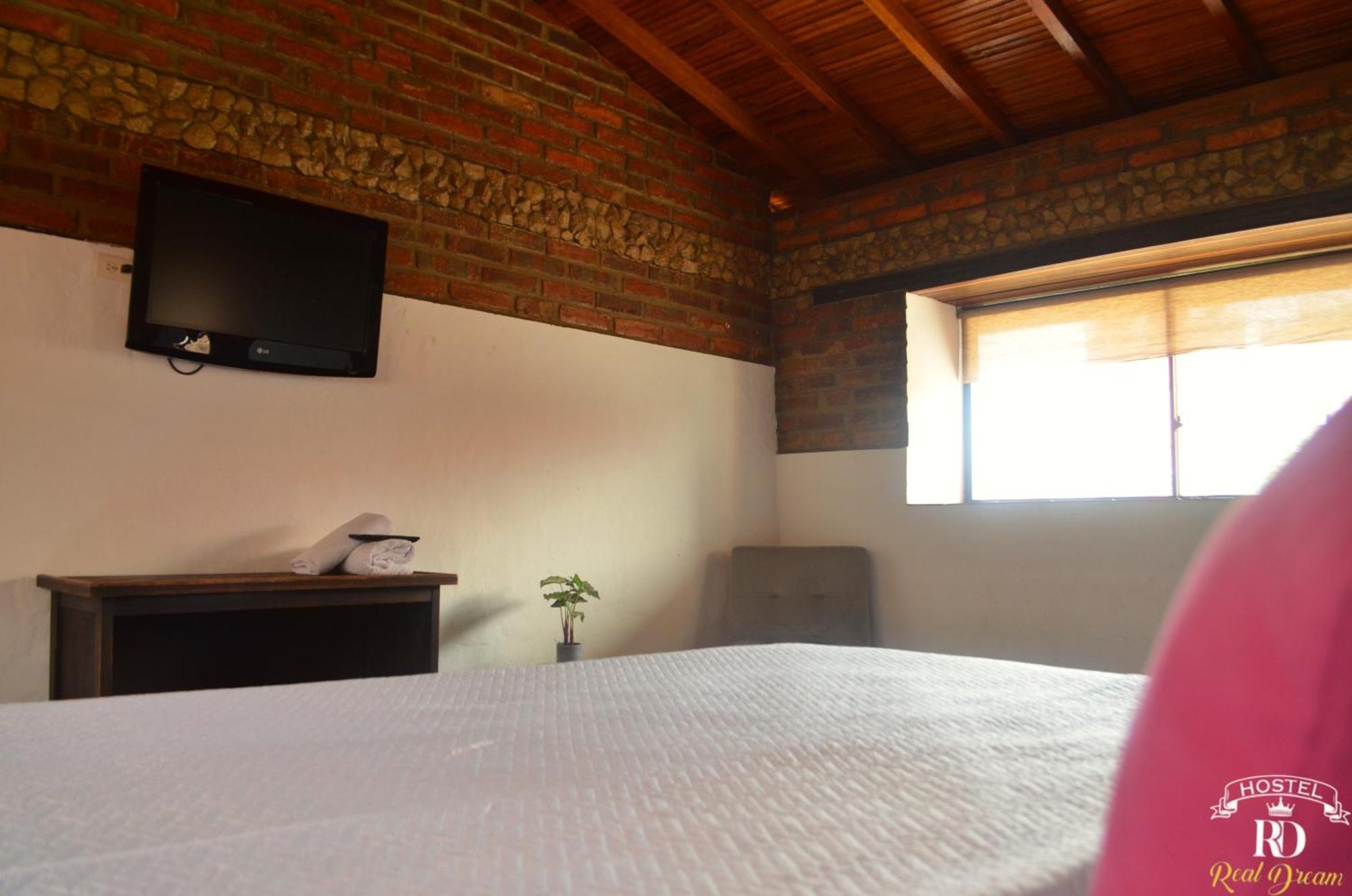 Real Dream Hostel San Gil Esterno foto